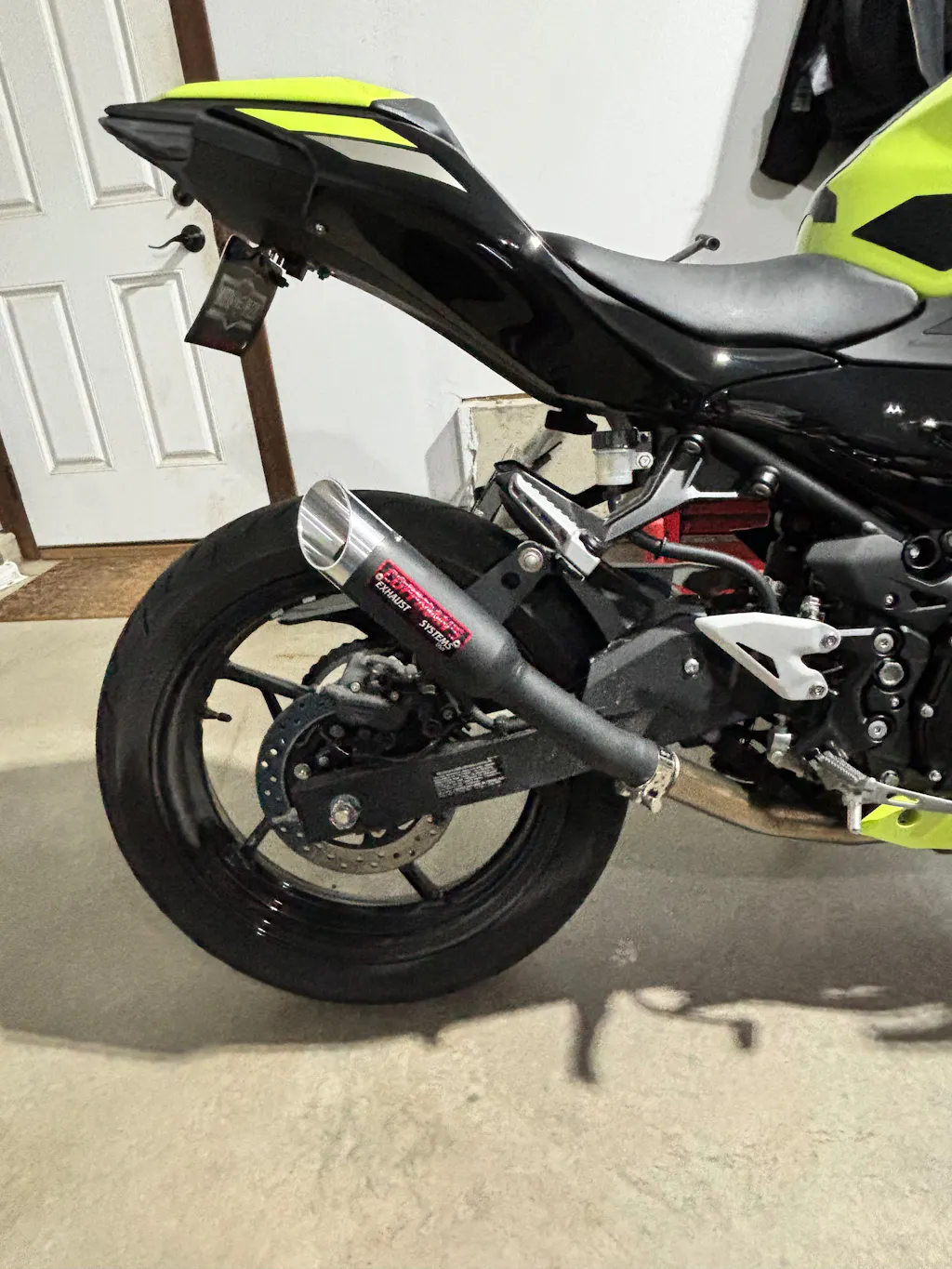 Kawasaki Ninja ZX-4RR ZX-4R Slip-On Exhaust 2023-2026 - Coffman's
