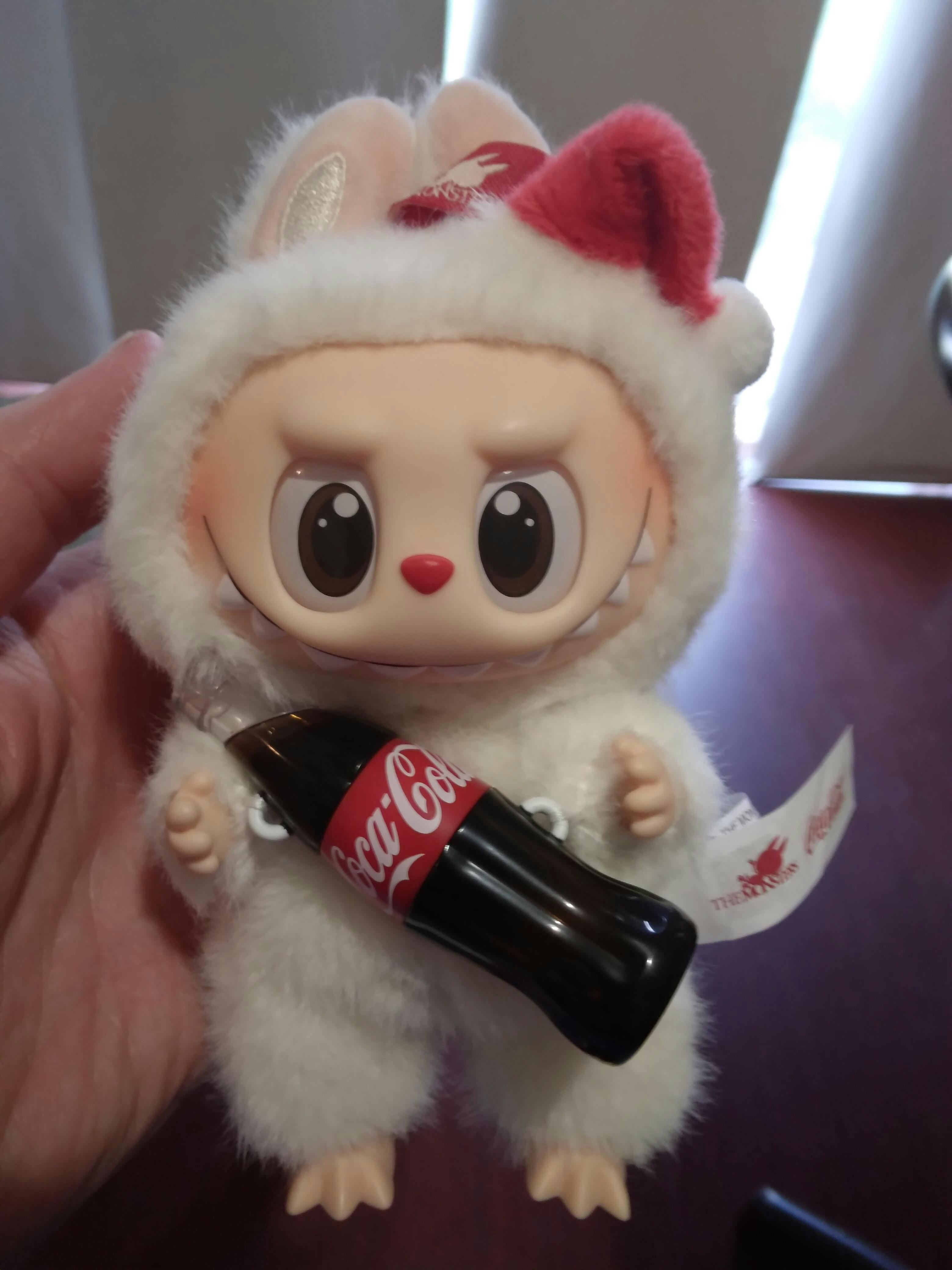 ぬいぐるみ Coca-Cola THE MONSTERS VINYL-FACE BLIND THE MONSTERS COCA-COLA SERIES-Vinyl Face Blind Box - POP MART (Canada)