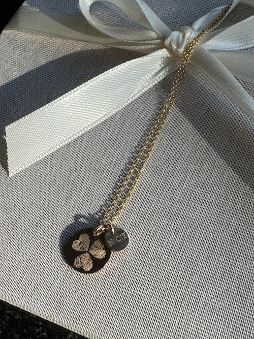 Ketting Noa - twee hangers