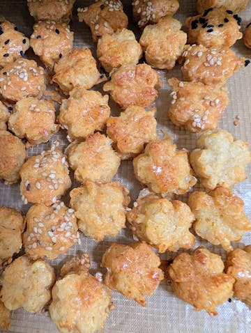 Collory Backmatten für Hundeleckerlis in Kleeblattform