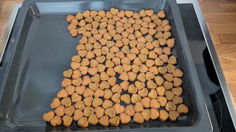 Collory Backmatten für Hundeleckerlis in Herzform