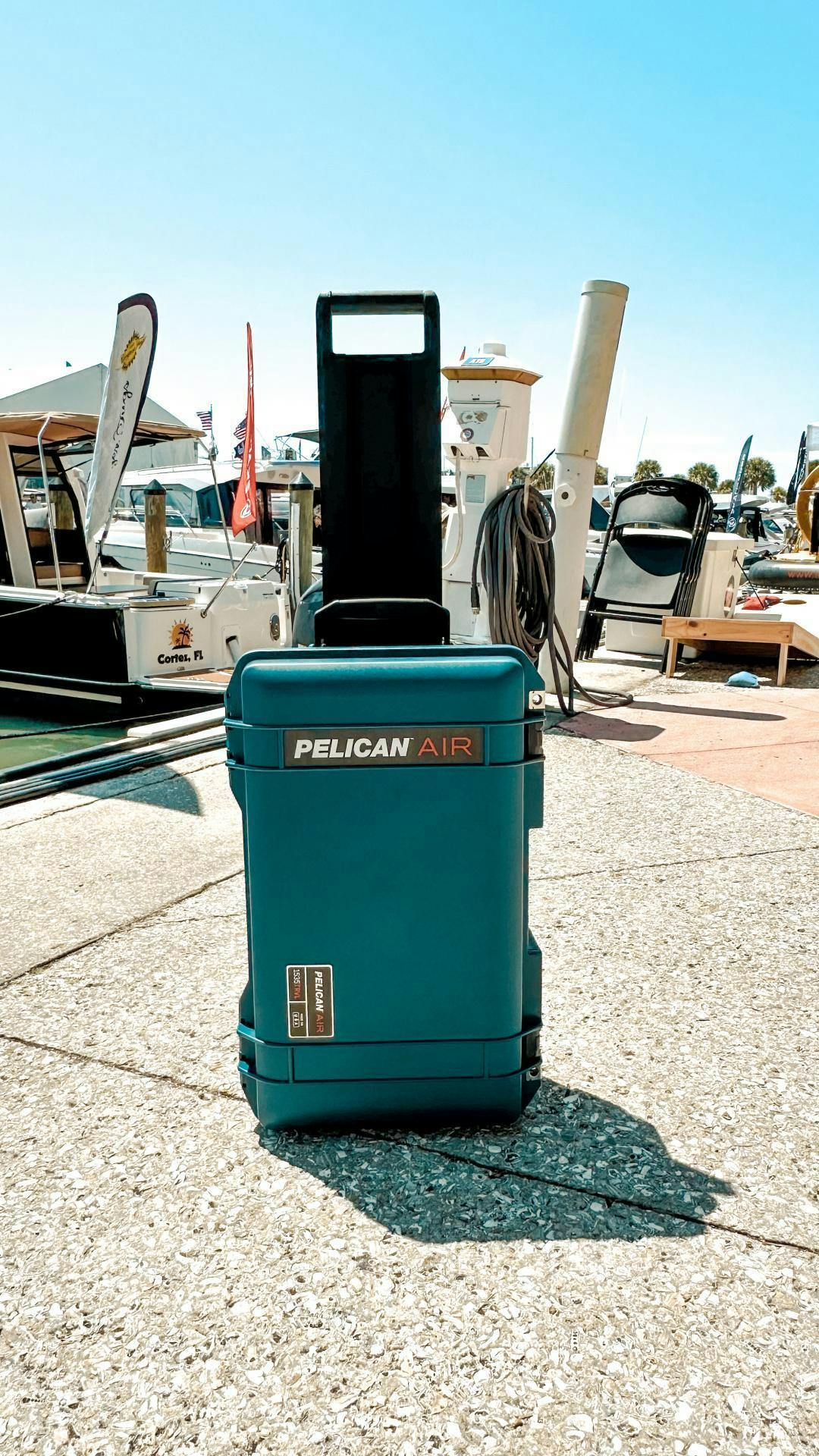 Pelican 1535TRVL Air Travel Case with TSA Locking Latches, Indigo