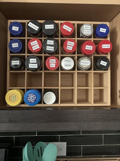 Adjustable Spice Rack – Still Serenity