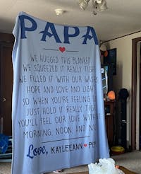 Papa We Hugged This Lovely Blanket V1