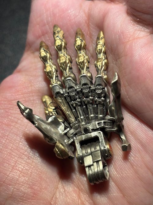 Taoist Mechanical Hand Pendant