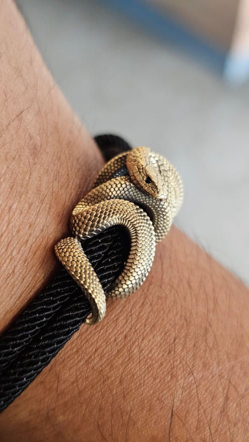 Black Mamba Rope Bracelet