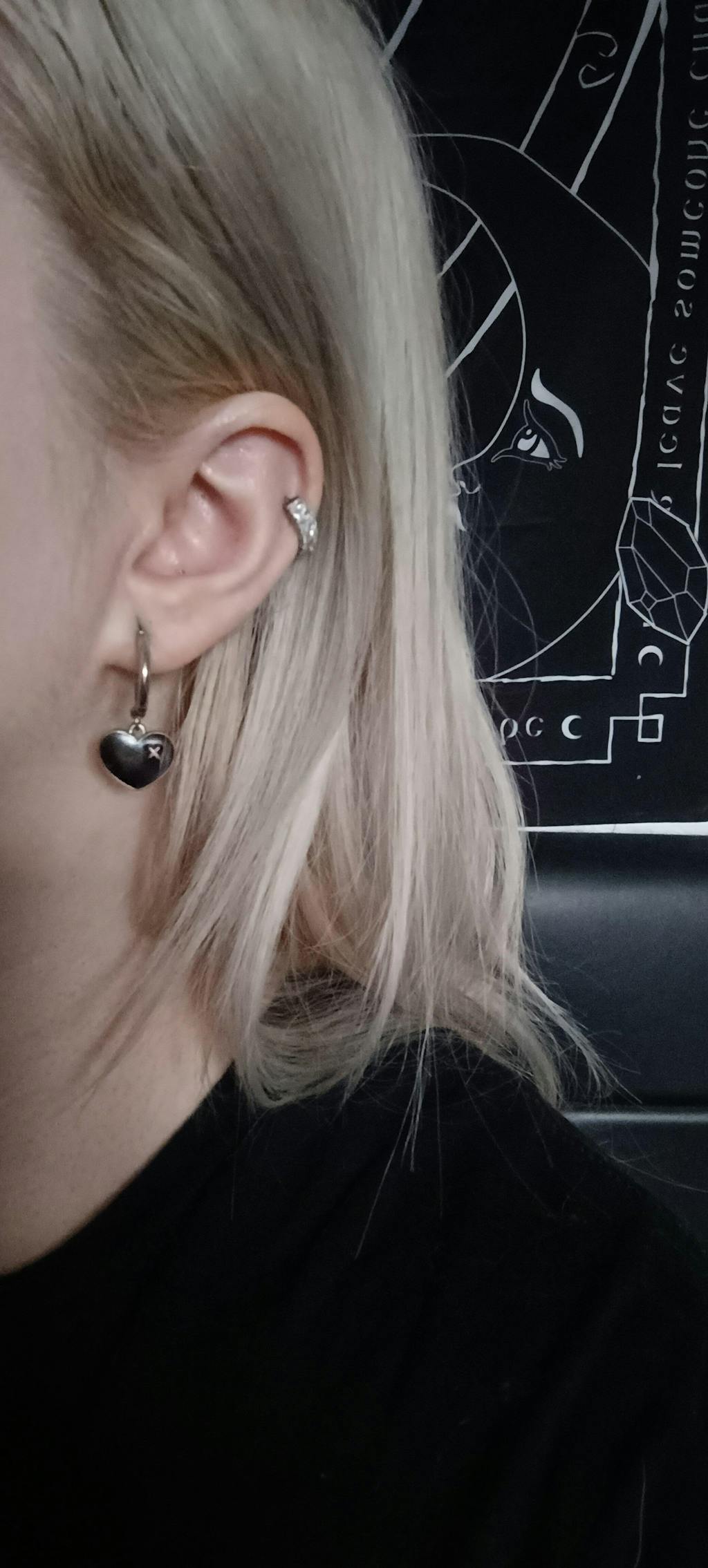 Titanium Crystal Sugar Clicker | Conch Hoop