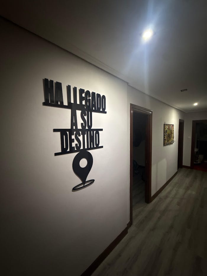 "Ha Llegado A Su Destino"