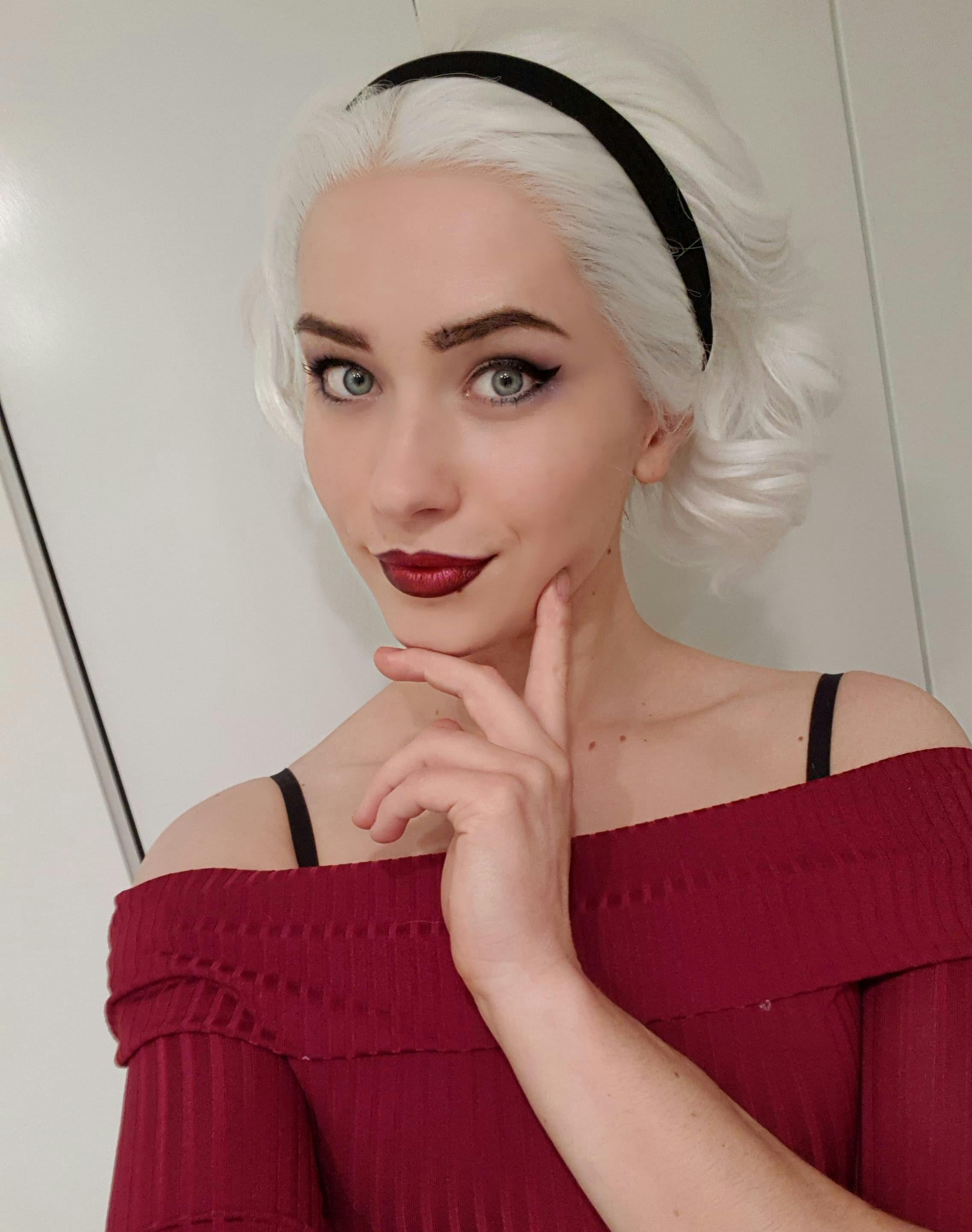 sabrina spellman cosplay wig