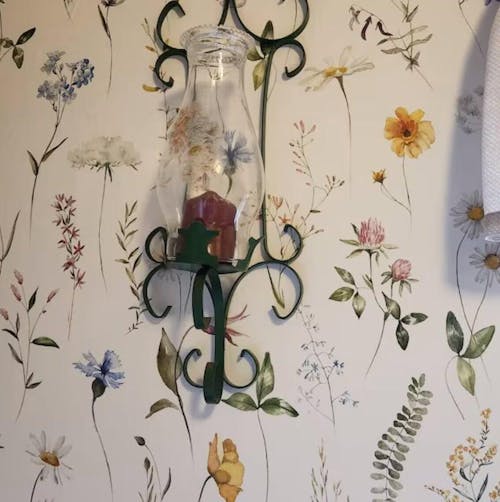 Colored Delicate Wildflowers Wallpaper S072