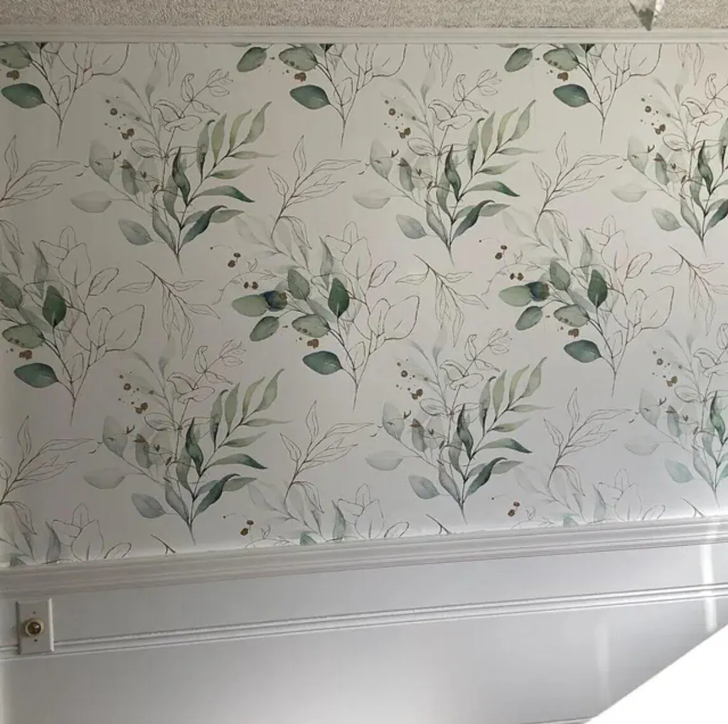 Green Eucalyptus Leaves Wallpaper CC228