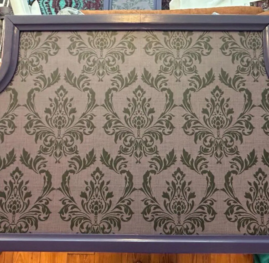 Dark Purple Damask Wallpaper A027
