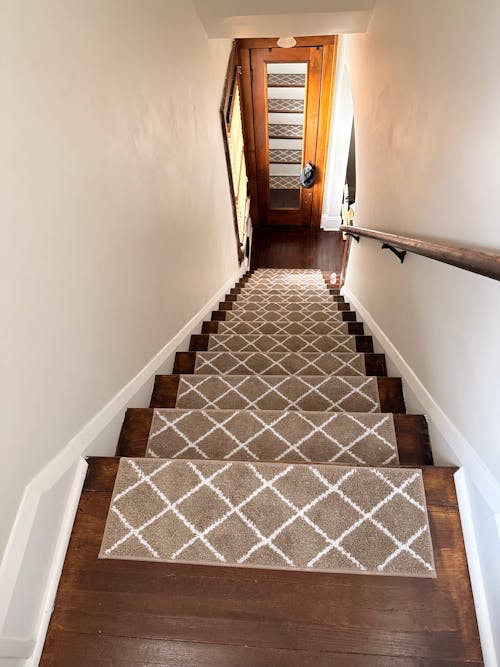 Diamond Trellis Lattice Stair Carpet Set
