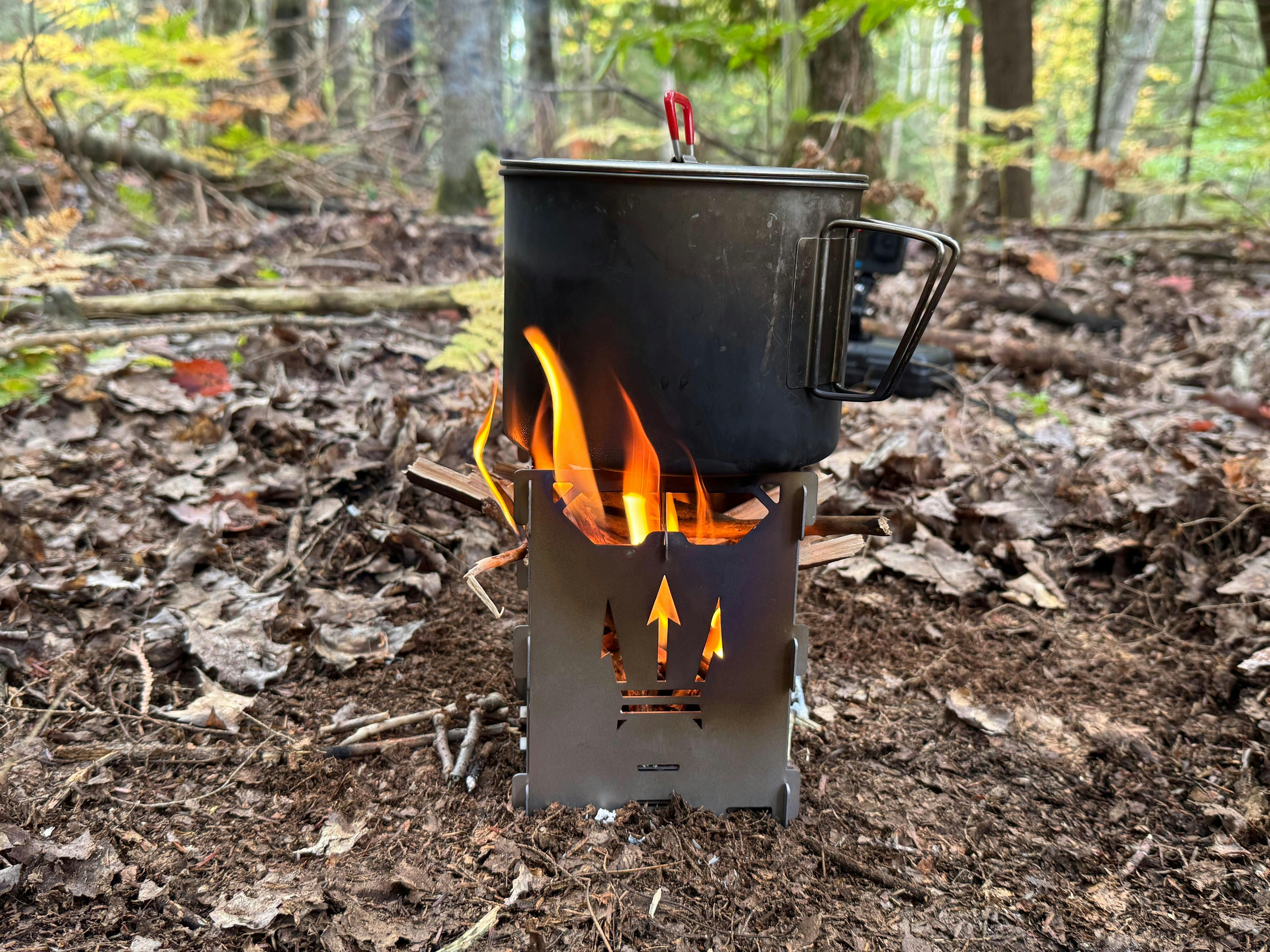 香炉 Ultra-Light Collapsible Titanium Pocket Stove by Maratac® – CountyComm