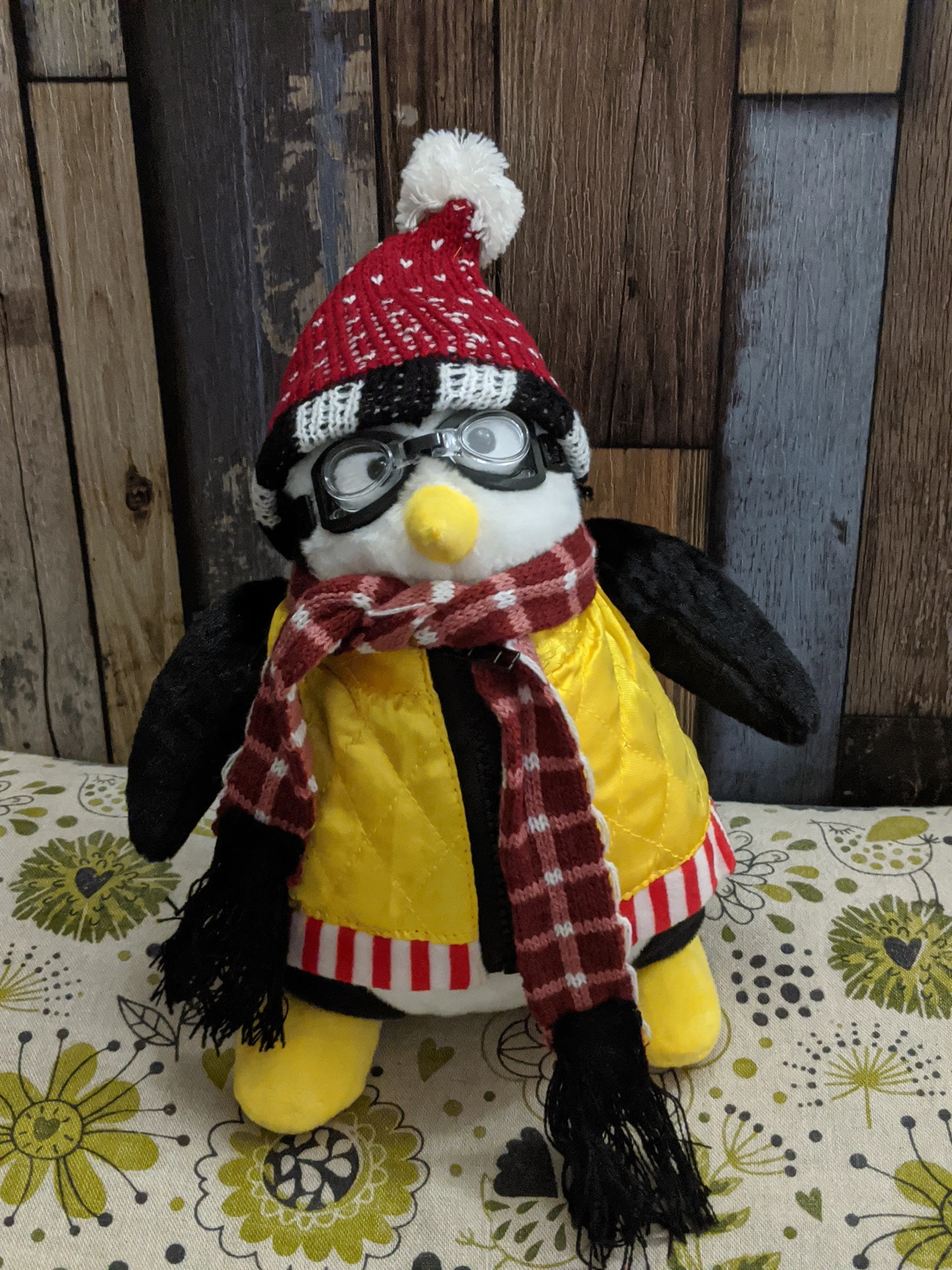 Official Friends Hugsy Soft Toy – Cover It Up