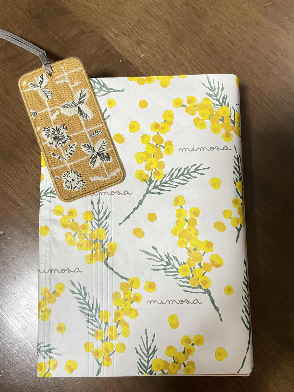 ムラタトモコ・刺繍しおり Sprout – おしゃれなブックカバー通販サイト