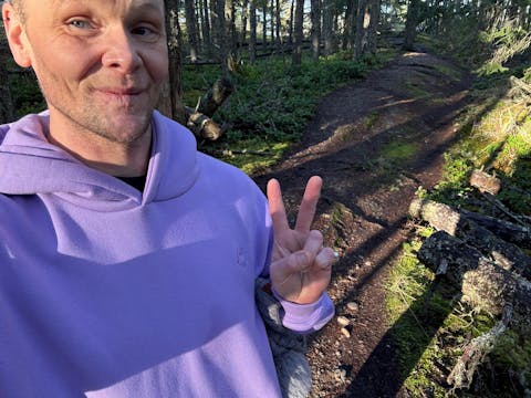 Heavyweight Pullover Hoodie — Nova