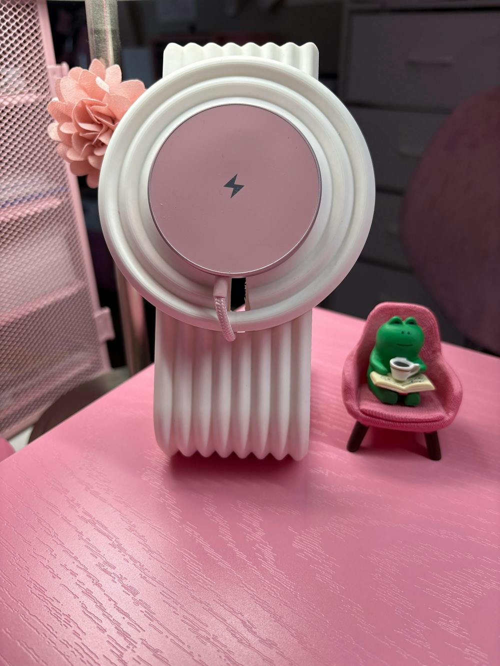 Zen MagSafe Charger Stand