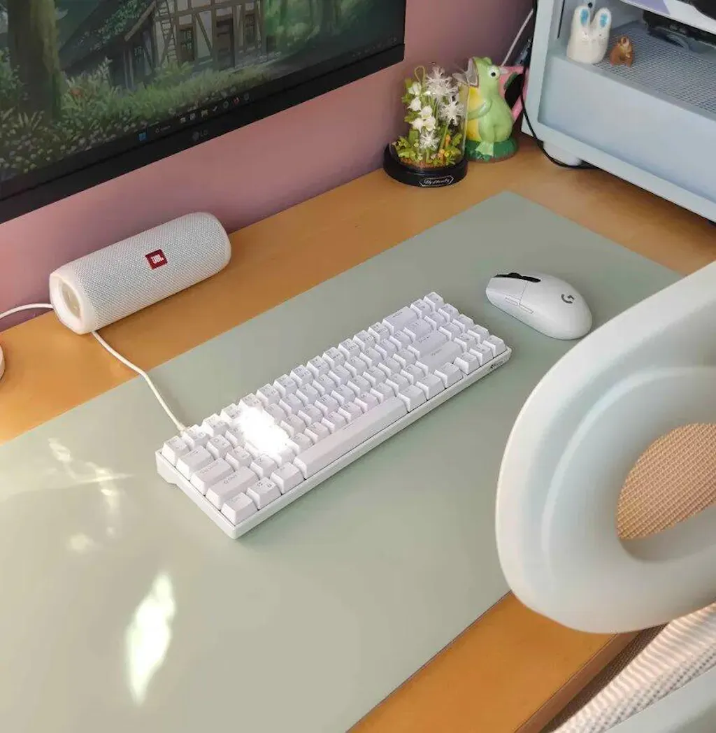 Cozyleigh Desk Mat
