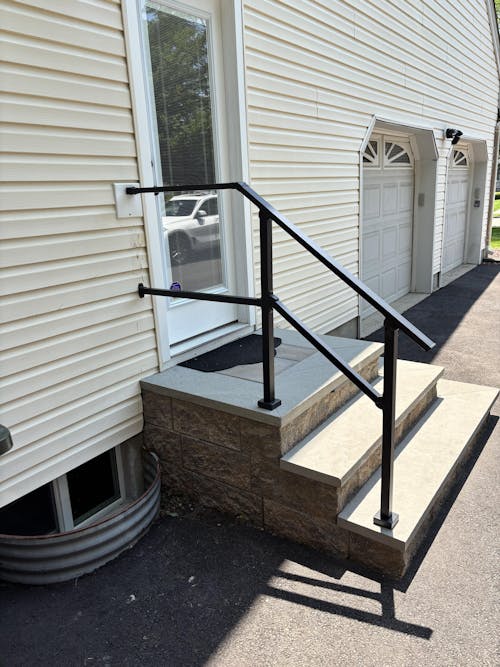 Stairs Brackets (2 Middle Rail + 2 Top Rail) + METAL Post Covers