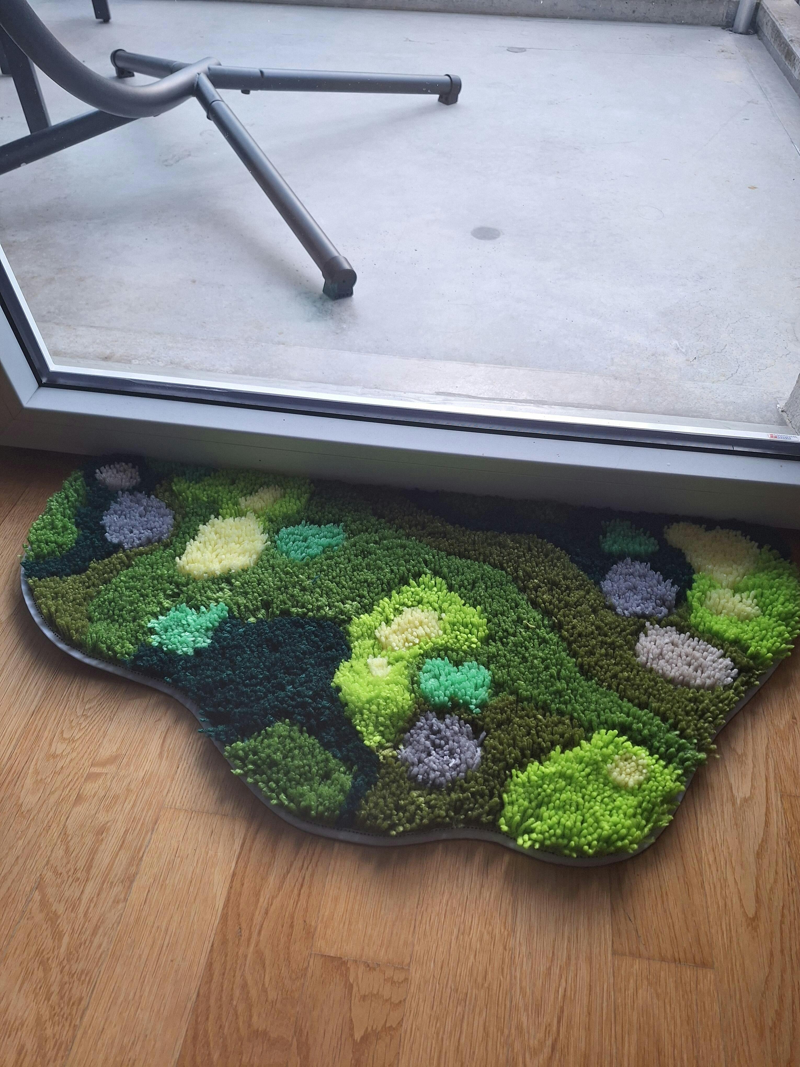 MOSSY CAVERN | XL Mirror Rug Making Kit | Craft Club