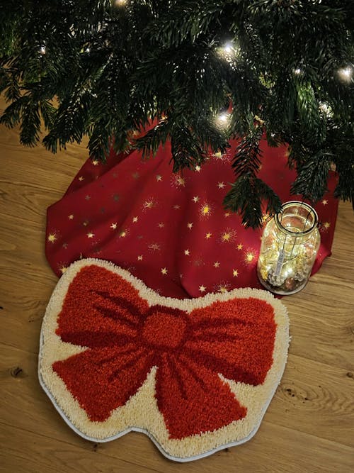 BIG RED BOW - Christmas Rug Kit