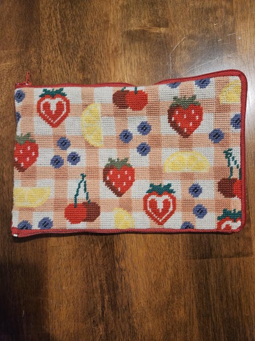 FRUIT MARKET - Needlepoint Pouch Kit
