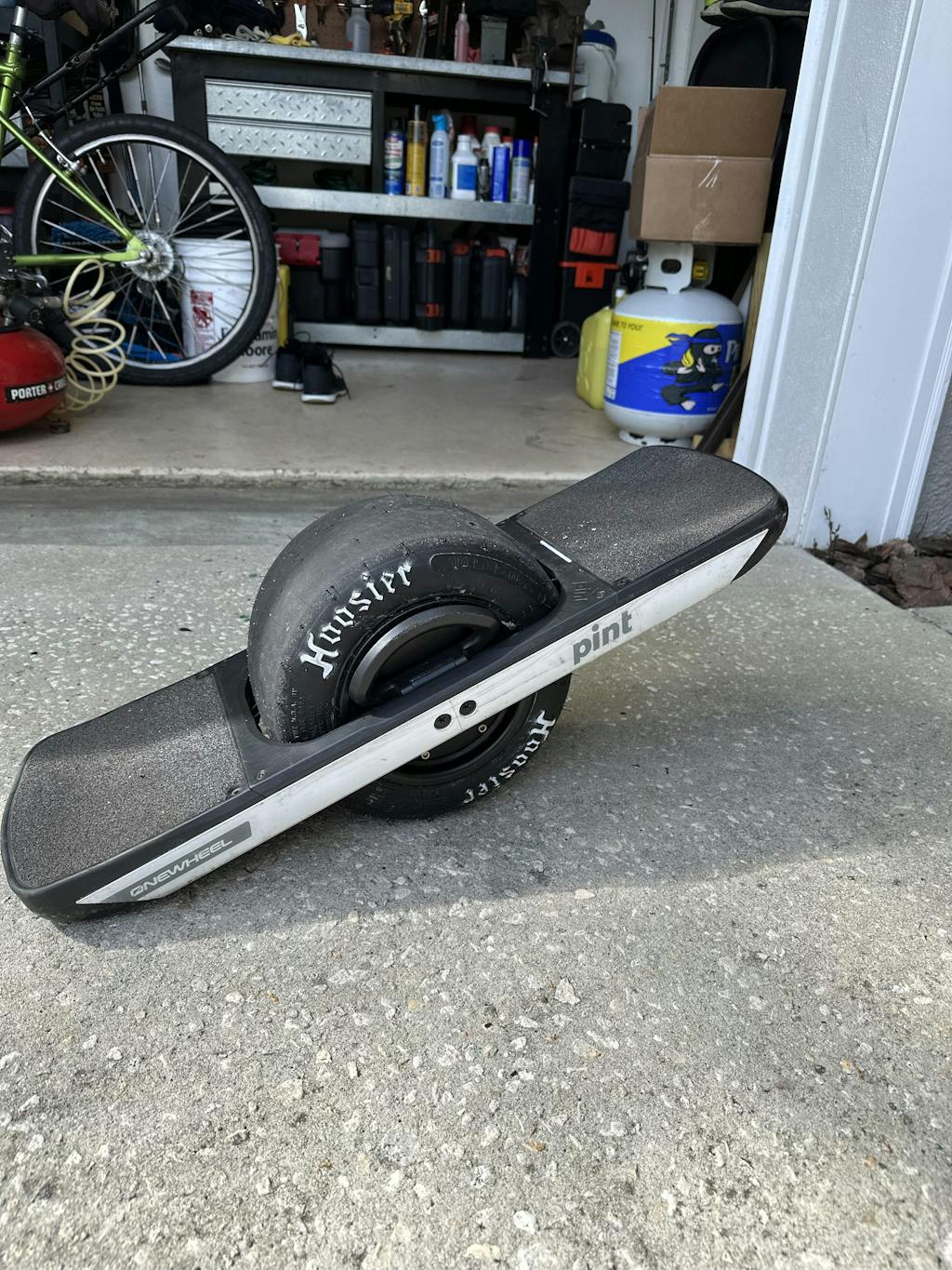 Hoosier 10.5 x 5.0-6 Slick Tire for Onewheel™ | Onewheel Pint X Tire ...