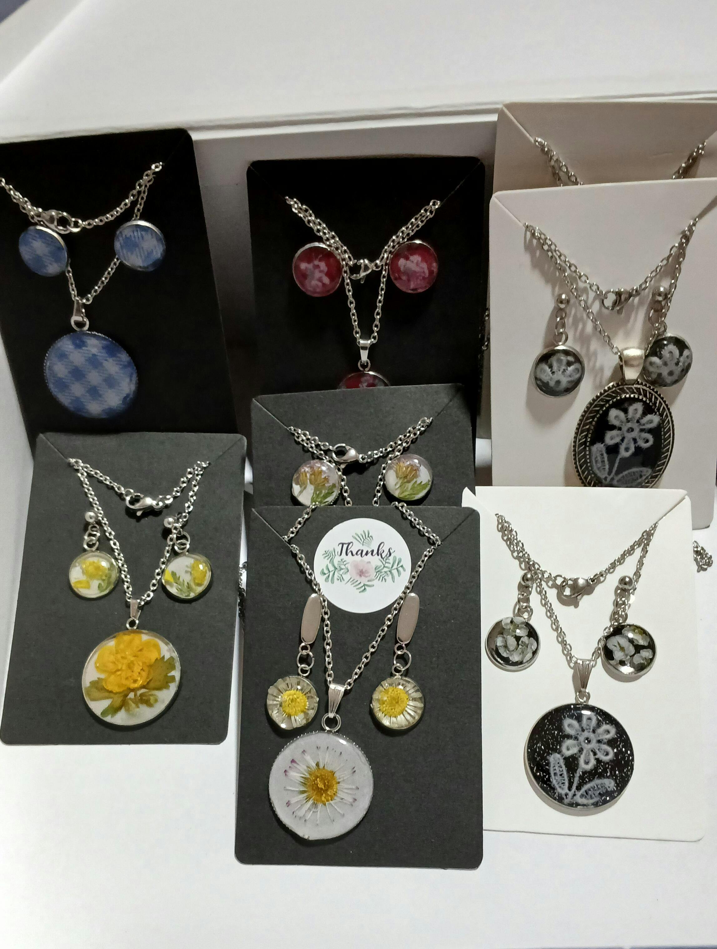 Suport cercei și colier din hârtie cu mesaj Handmade - kraft (set
