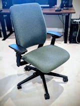 S-3318 - Steelcase Amia - Grade A