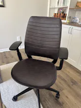 S-3046 - Steelcase Series 2 - Grade B