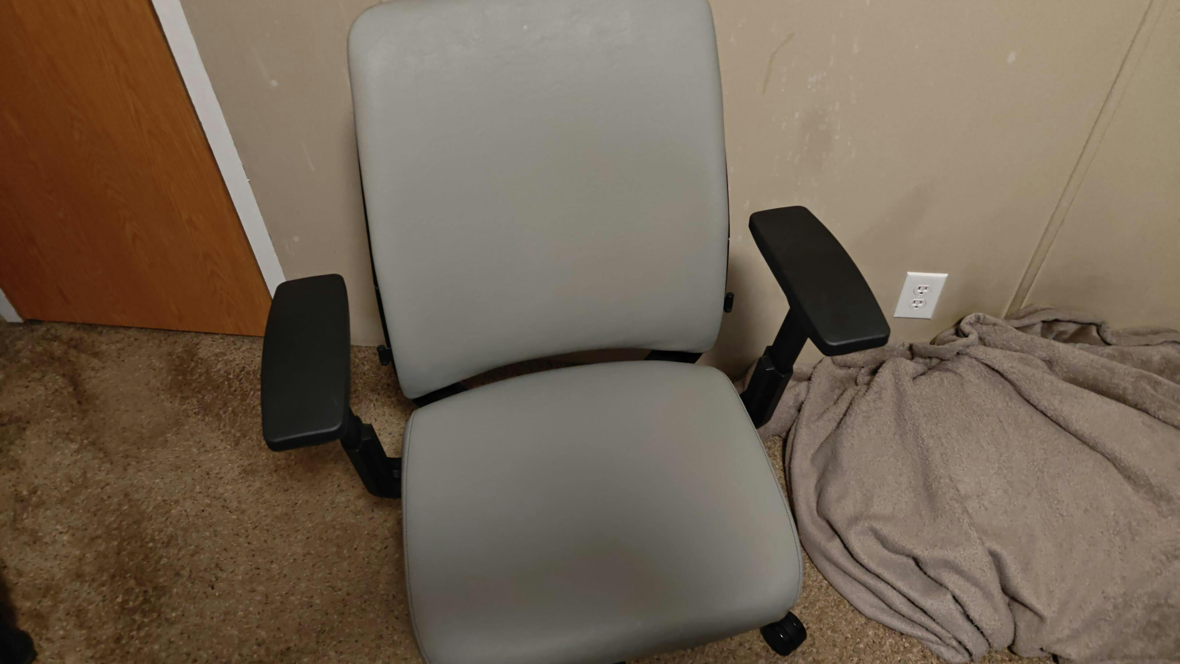 Crandall Remanufactured Steelcase Amia Ergonomic Office Chair