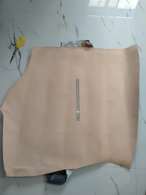 Veg Tanned Natural double shoulder - Hide - 9 Square feet