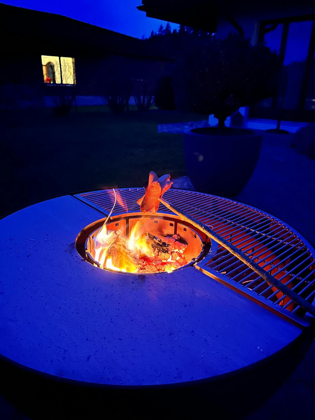 Ciotola da fuoco con anello per grigliare piccola 80, acciaio inox nero