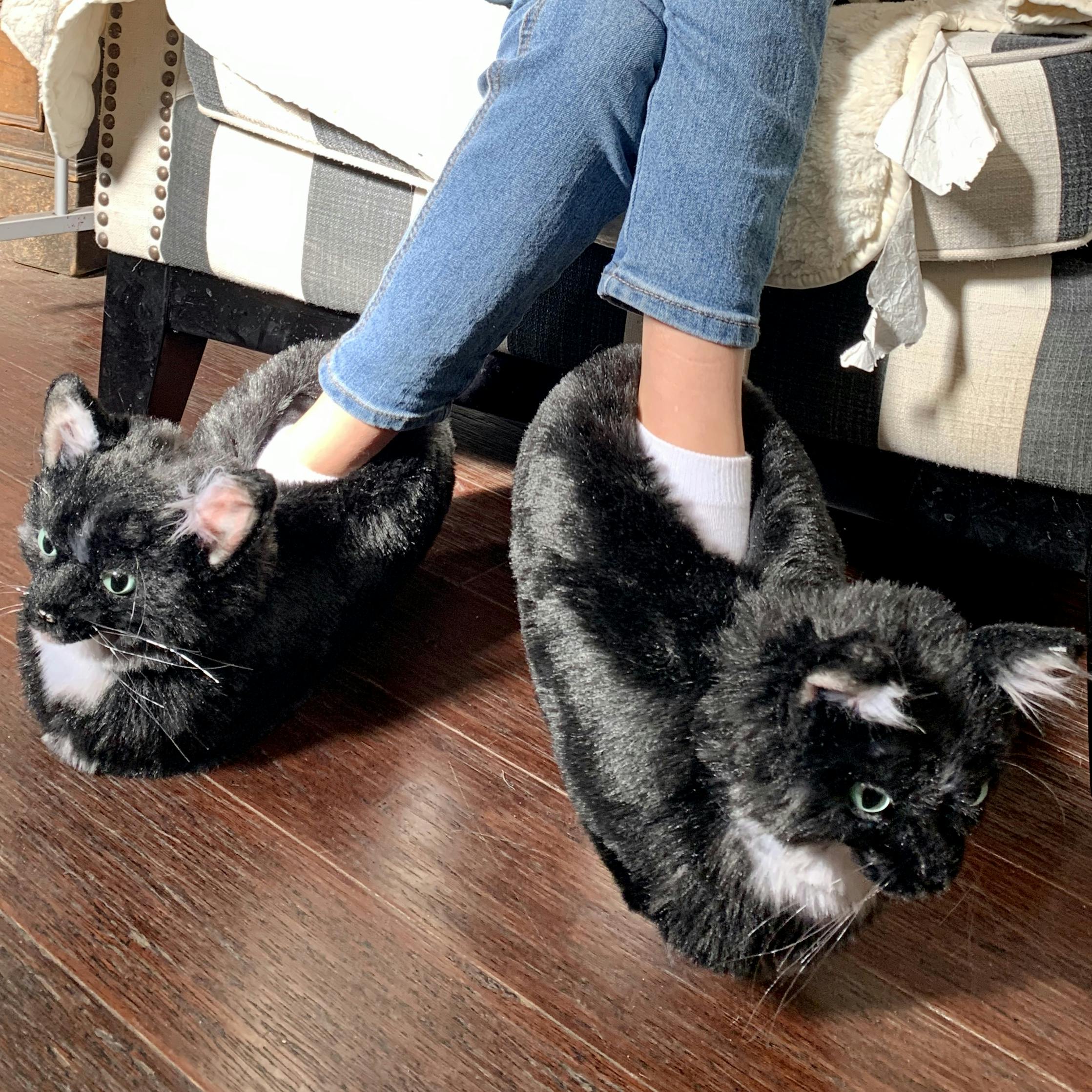 Custom Pet Slippers - Dogs & Cats | Cuddle Clones