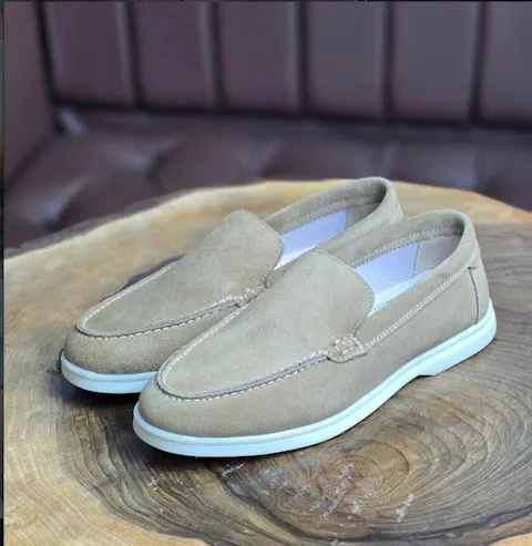 Mocassin homme en daim beige