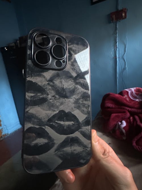 Kisses Gothic (For Him) Glass Phone Case Cover