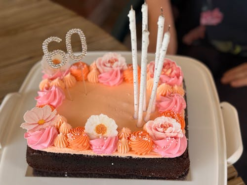 Cake in a Box - Themed