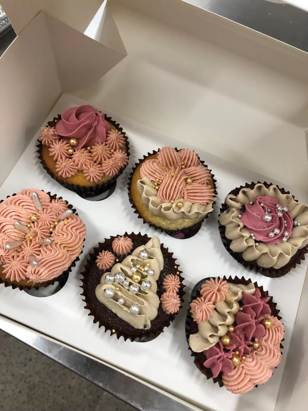 Buttercream Skills Cupcake Decorating Class | Learn to Pipe Like a Pro