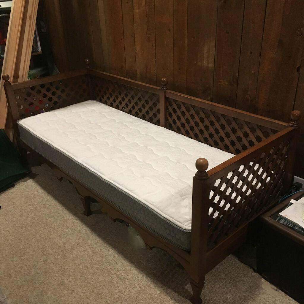 Cape Hybrid, custom mattress