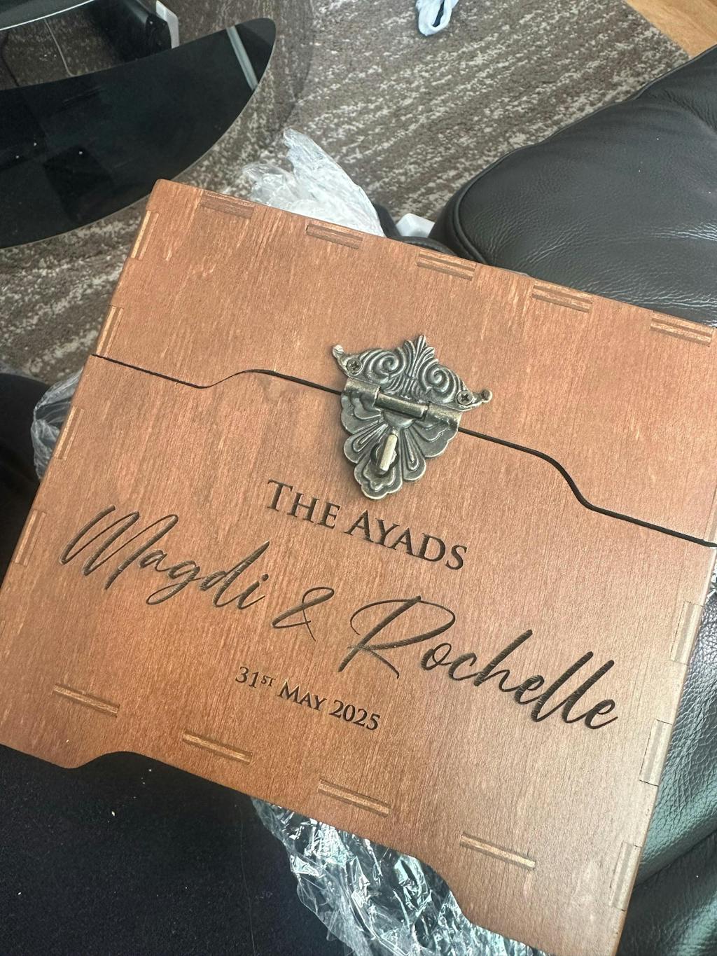Unique Wedding Guest Book Alternative - Personalized Keepsake Box