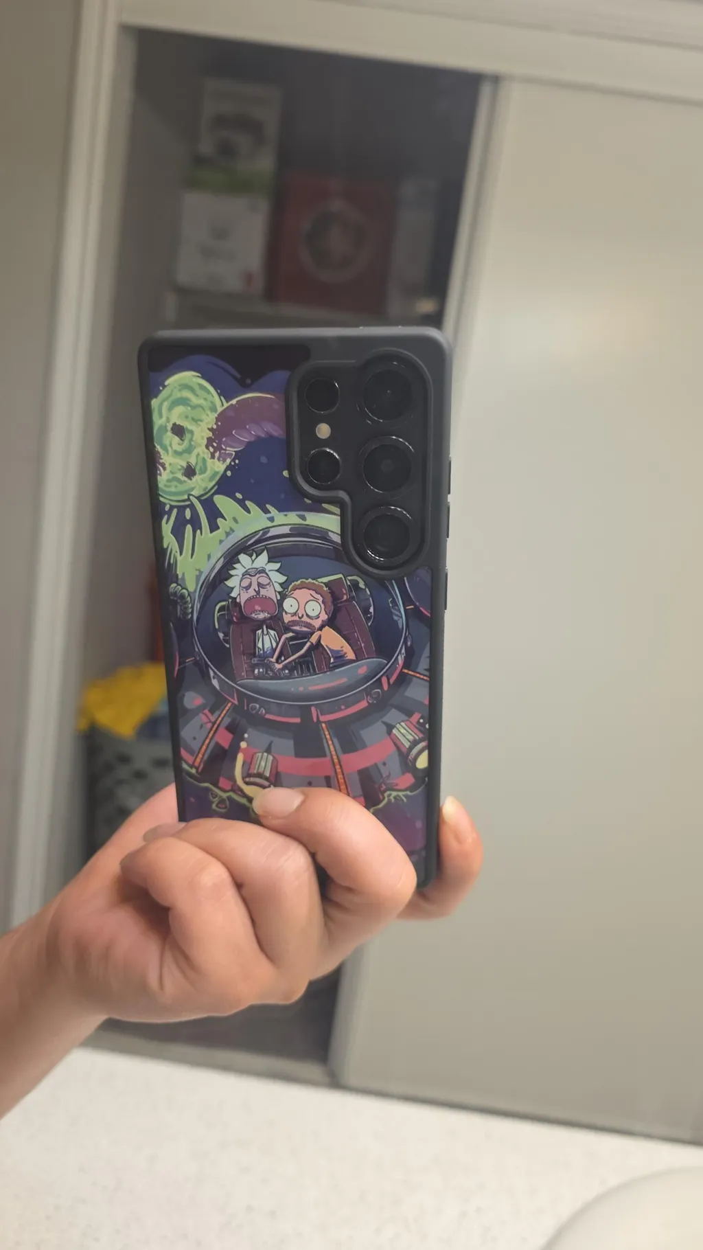 Rick And Morty Spaceship Samsung Galaxy S25 Ultra Case