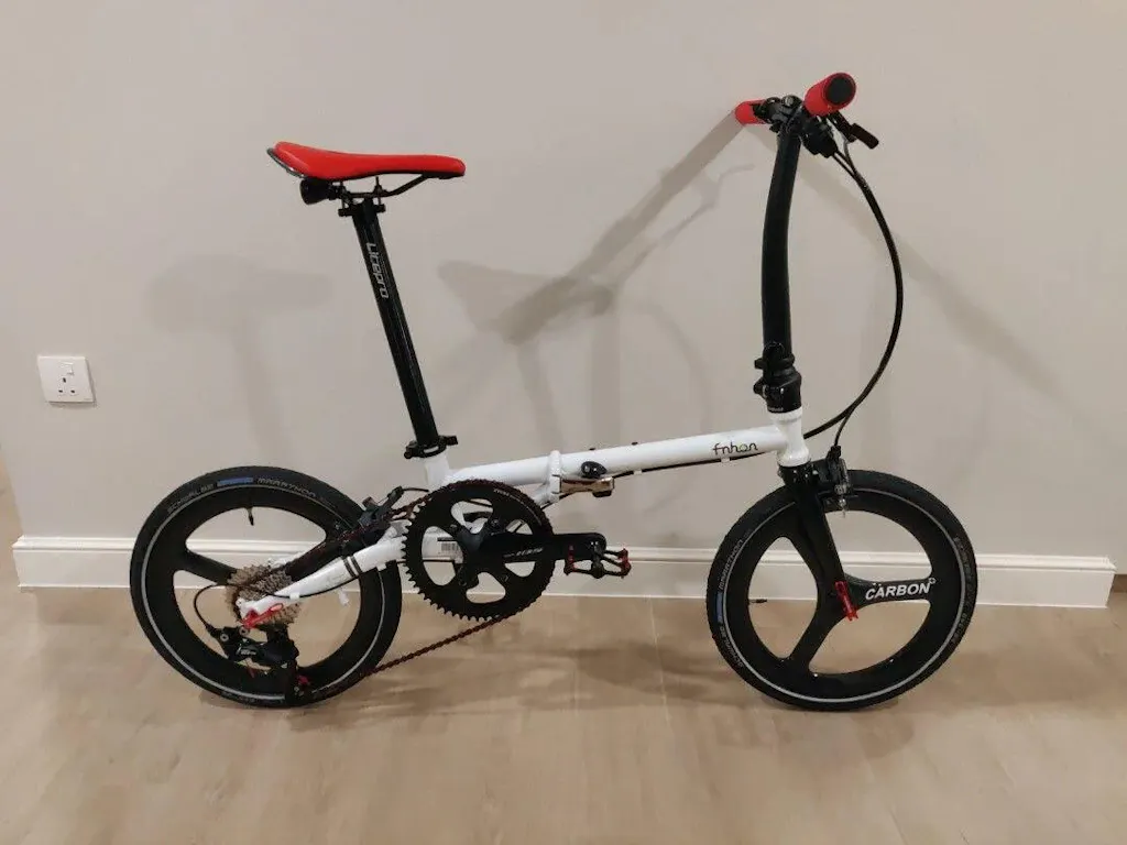Fnhon Monsoon 22-inch foldable bike with Shimano 9s gearset and