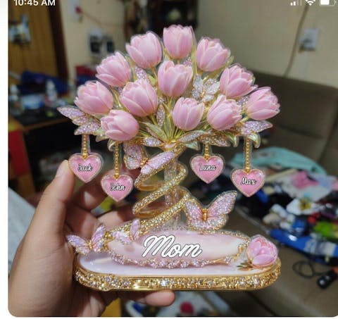 Mom We Love You Tulip Bouquet - Personalized Acrylic Plaque, Mom Gift, Tulip Bouquet With Children's Names