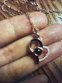 Cuswelry投影頸鏈 - 永恆的心