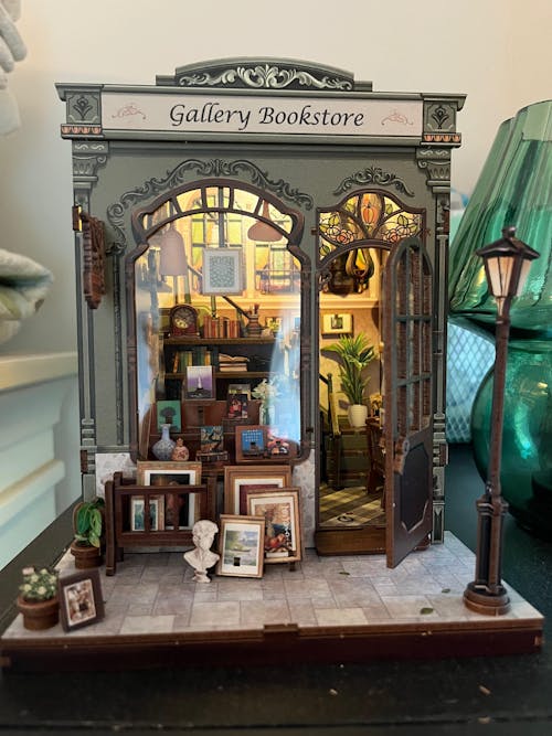 CUTEBEE DIY Miniature House | Gallery Bookstore