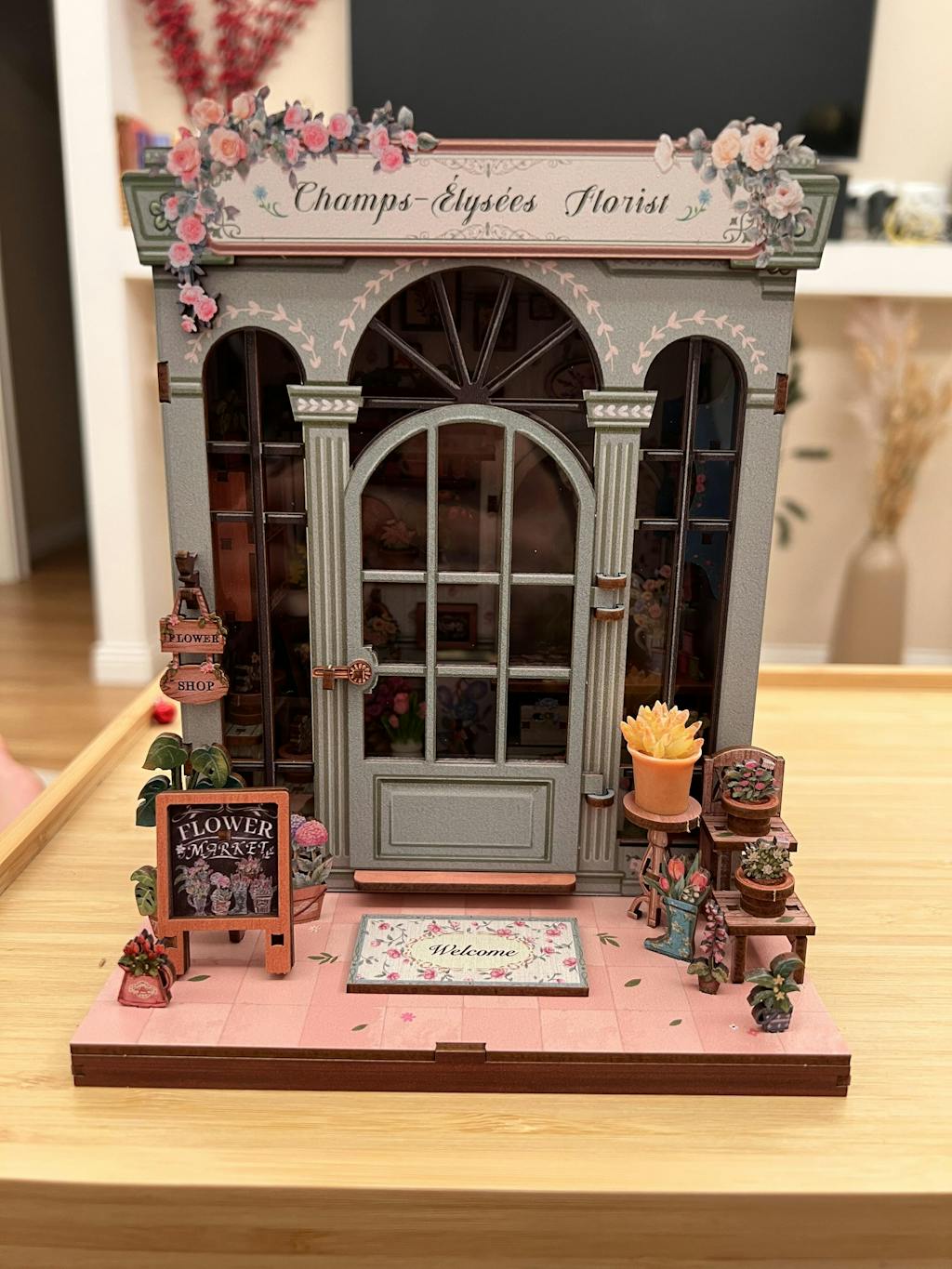 CUTEBEE DIY Book Nook Kit | Champs-Élysées  Florist