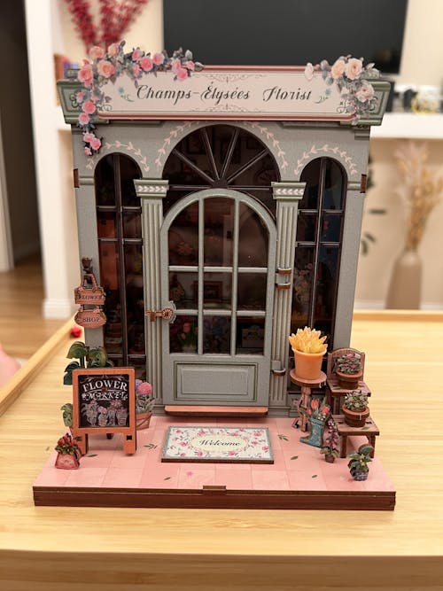 CUTEBEE DIY Book Nook Kit | Champs-Élysées  Florist