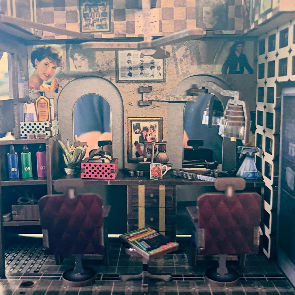 CUTEBEE DIY Book Nook Kit | Twilight of the Warriors: Walled In