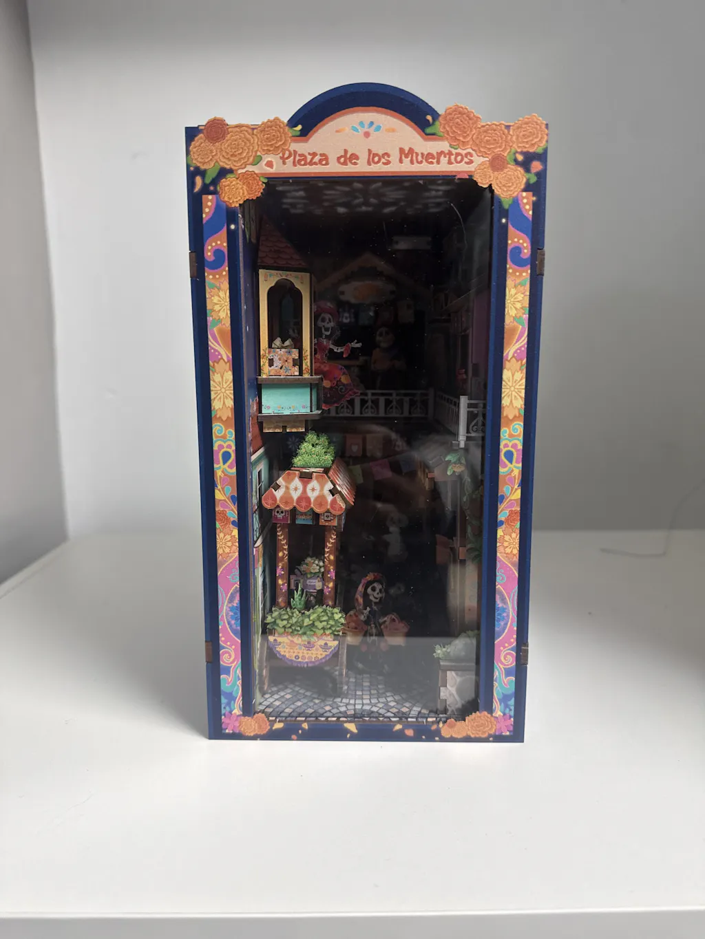 CUTEBEE DIY Book Nook Kit | Plaza de los Muertos